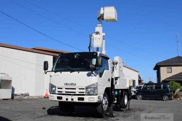 2012 Isuzu Elf Truck