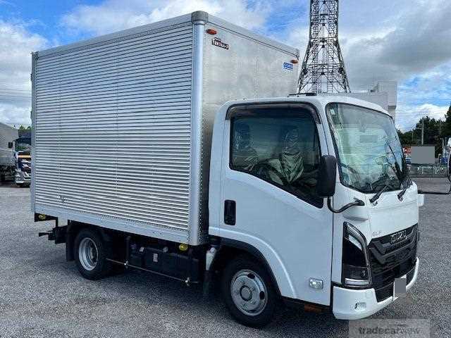 2024 Isuzu Elf Truck