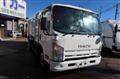 2013 Isuzu Elf Truck