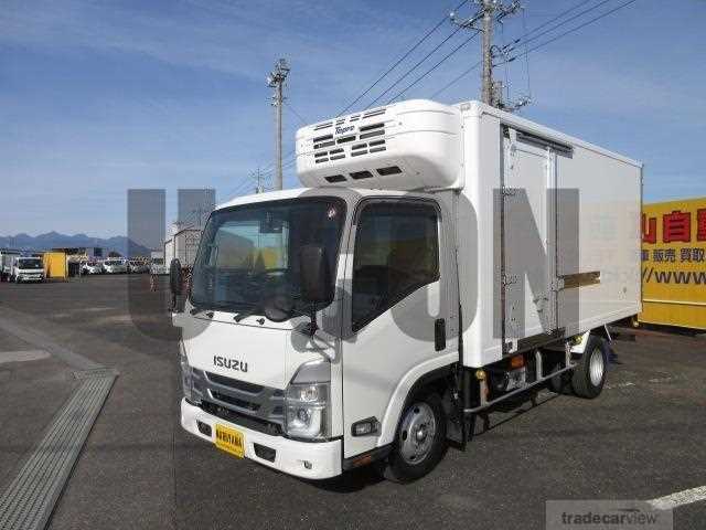 2021 Isuzu Elf Truck