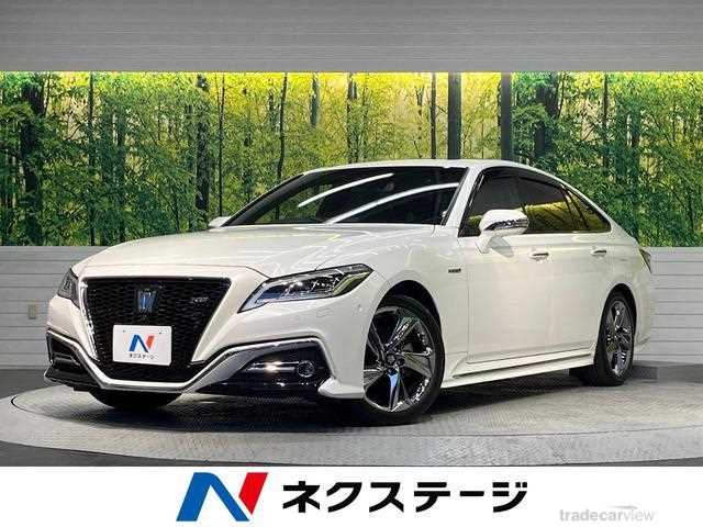 2018 Toyota Crown Hybrid