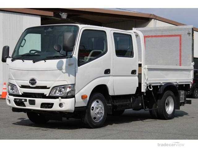 2021 Hino Dutro