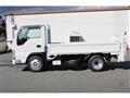 2016 Isuzu Elf Truck