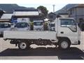 2016 Isuzu Elf Truck