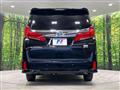 2018 Toyota Alphard Hybrid