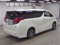 2016 Toyota Alphard Hybrid