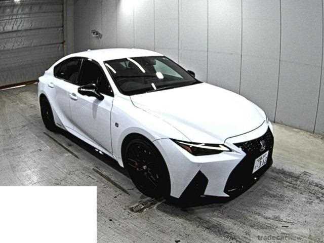 2022 Lexus IS