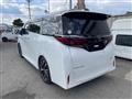 2023 Toyota Alphard Hybrid