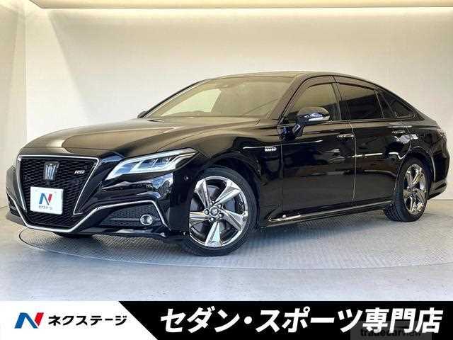 2018 Toyota Crown Hybrid