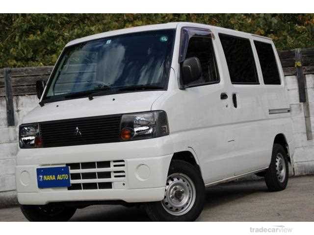 2006 Mitsubishi Minicab Van