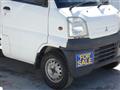 2000 Mitsubishi Minicab Truck