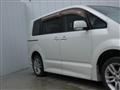 2007 Mitsubishi Delica D5