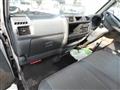 2004 Mitsubishi Delica Truck