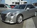 2013 Toyota Crown Hybrid