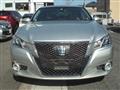 2013 Toyota Crown Hybrid