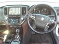 2013 Toyota Crown Hybrid