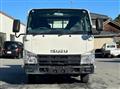 2014 Isuzu Elf Truck