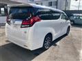 2016 Toyota Alphard Hybrid