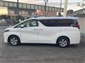 2018 Toyota Alphard Hybrid