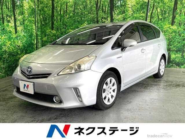 2012 Toyota PRIUS α