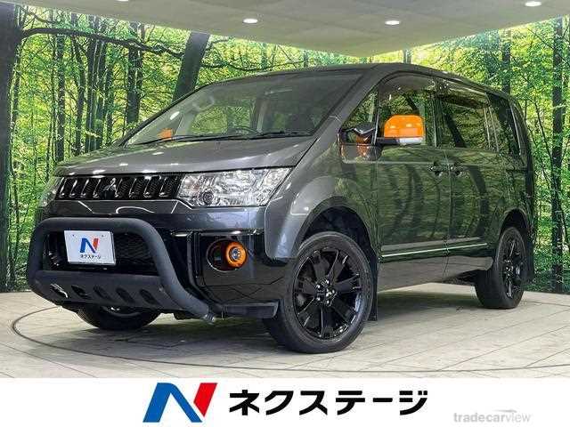 2018 Mitsubishi Delica D5