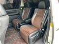 2013 Toyota Alphard G