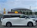 2024 Toyota Alphard Hybrid