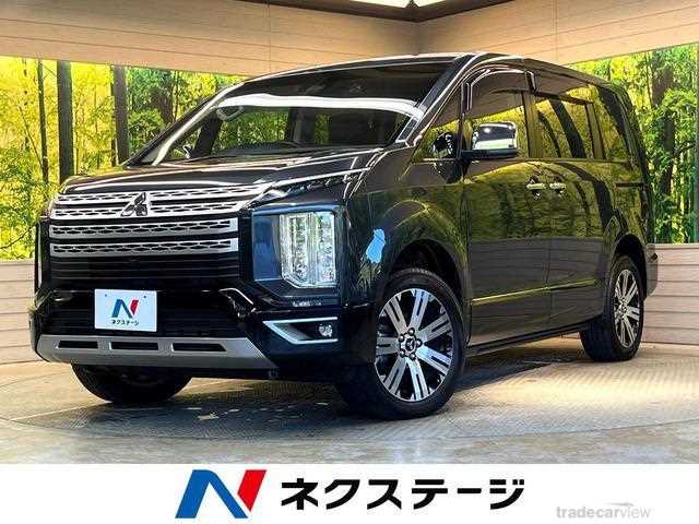 2022 Mitsubishi Delica D5