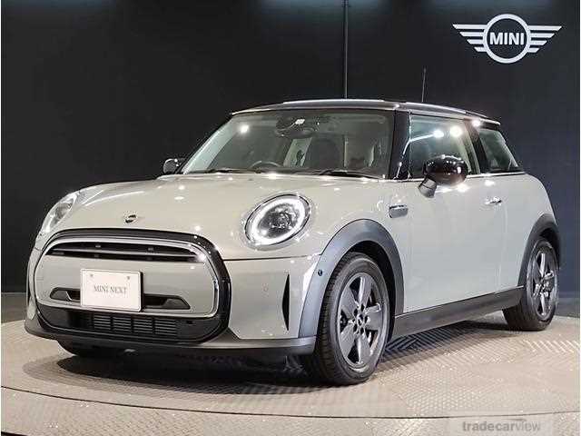 2022 BMW MINI