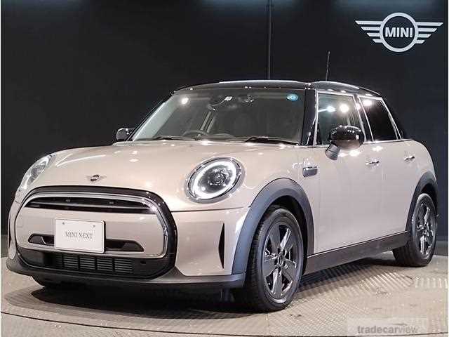 2021 BMW MINI