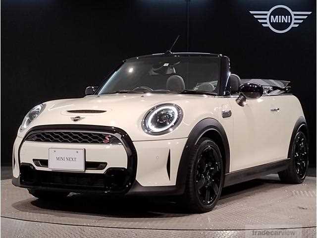 2022 BMW MINI