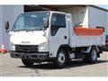 2017 Isuzu Elf Truck