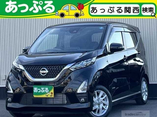 2022 Nissan Nissan Others