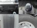 2005 Isuzu Elf Truck