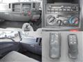 2013 Isuzu Elf Truck