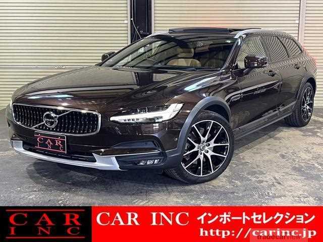 2017 Volvo V90