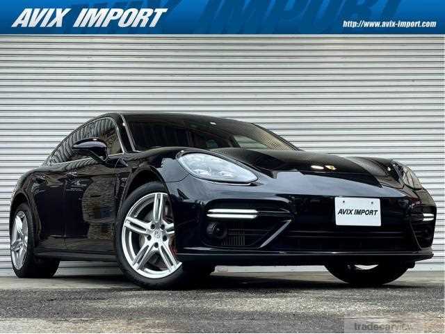 2019 Porsche Panamera