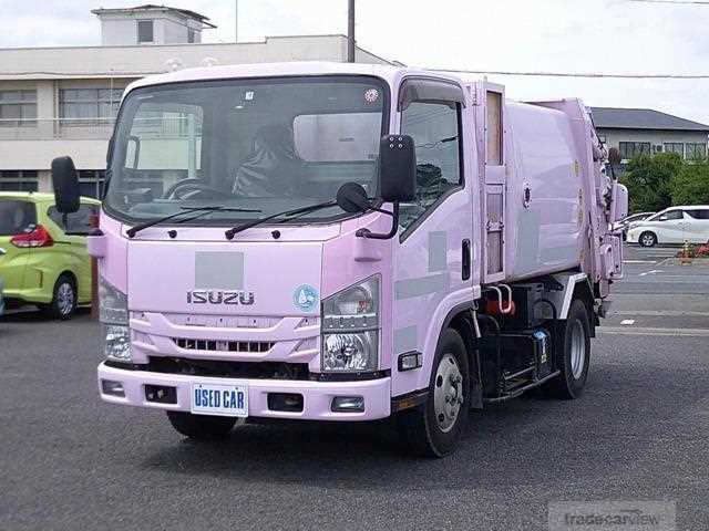 2016 Isuzu Elf Truck