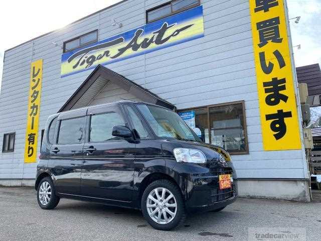 2010 Daihatsu Tanto