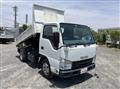 2017 Isuzu Elf Truck