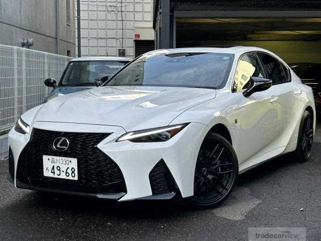 2023 Lexus IS