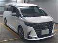 2023 Toyota Alphard Hybrid