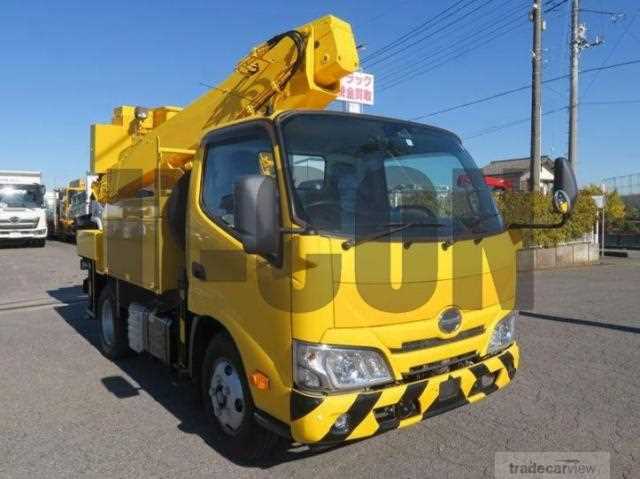 2021 Hino Dutro