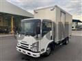 2020 Isuzu Elf Truck