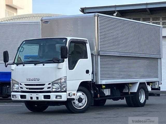 2017 Isuzu Elf Truck