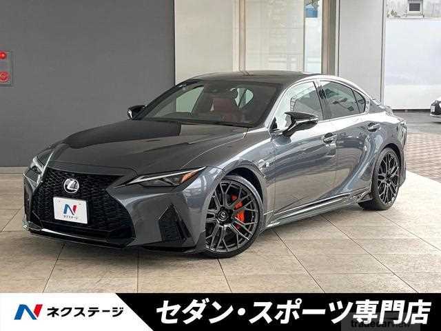 2021 Lexus IS