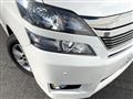 2014 Toyota Vellfire