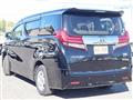 2015 Toyota Alphard Hybrid