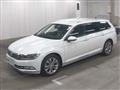 2016 Volkswagen Passat Variant