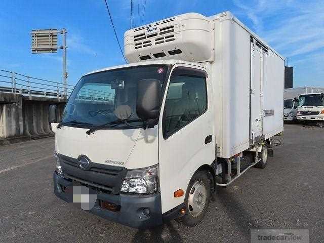 2017 Hino Dutro